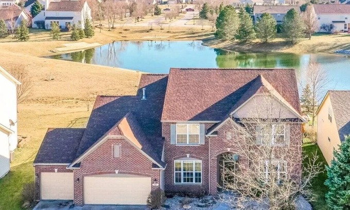 Westfield House | Fun Family Grand Park Home w/ Game & Fitness Rooms, Pool & Hot Tub near Carmel