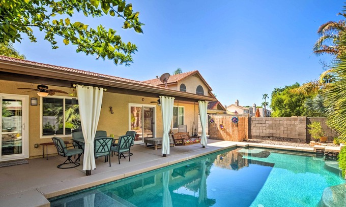 The Islands House | Fun Family Retreat in Gilbert w/ Patio & Game Room