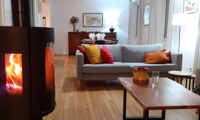 Caussou House | Gîte 3★ près d'Ax-les-Thermes - 8 pers - Garden, parking, electric recharge