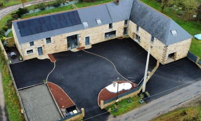 Les Portes du Coglais House | Gîte 30 min Mt Saint-michel, 11pers et +, Sauna,spa