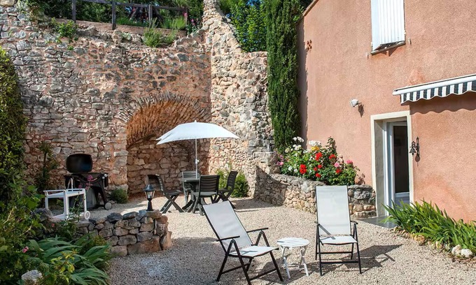 Mormoiron House | Gîte au Ventoux in Villes-sur-Auzon