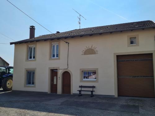 Franconville House | Gîte chaleureux sur une ferme en activité près de Nancy, idéal balades et proche commerces - FR-1-584-181