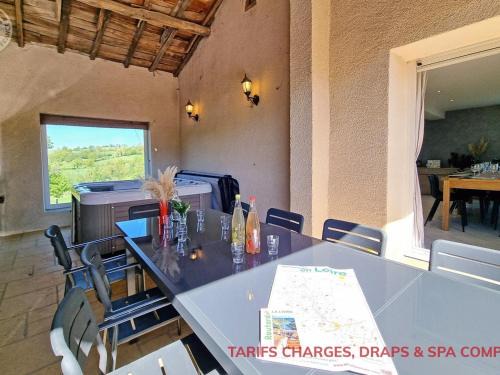 Chevrieres House | Gîte confort pour 12 pers. avec spa et jardin privatif - FR-1-496-354