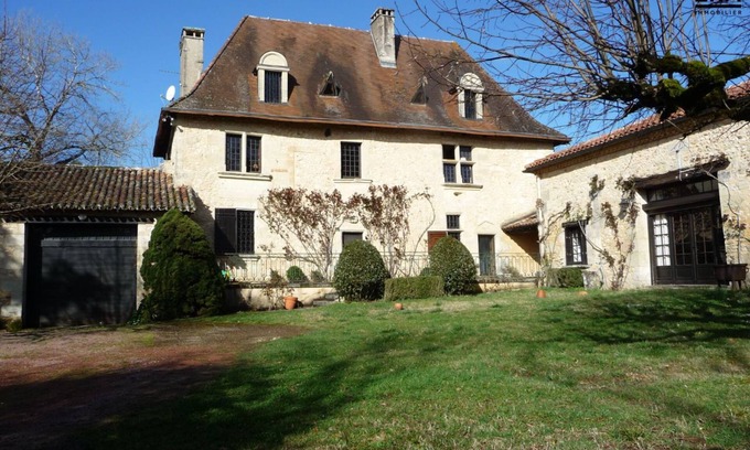 Champcevinel House | Gîte de Charme en Pleine Nature