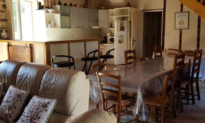 Espartignac Villa | Gîte de France "the blue shutters" 3 ears of corn - Gîte de France 12 people