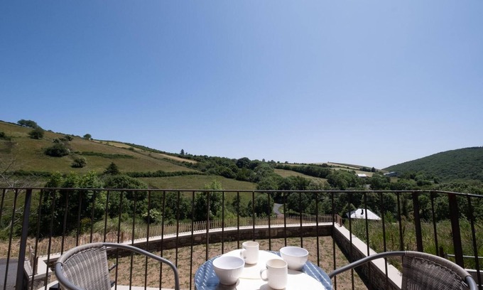 Les Salces House | Gîte de Marguerite - LES SALCES