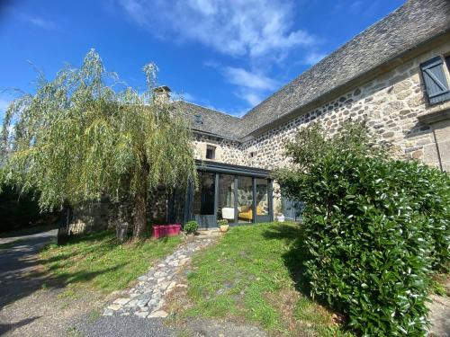 Cantoin House | Gîte de Vareilles