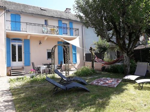 Vic-sur-Cere House | Gîte des Hirondelles