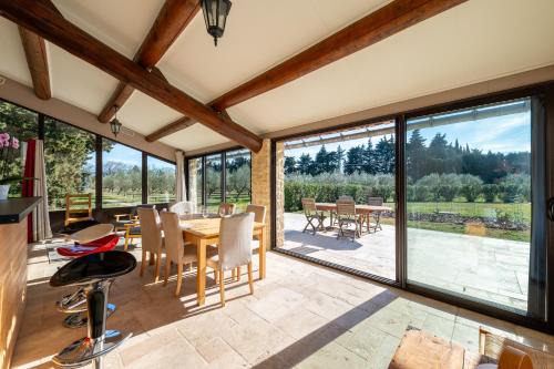 Travaillan Apartment | Gîte du Mas Saint Paul - Maison avec piscine