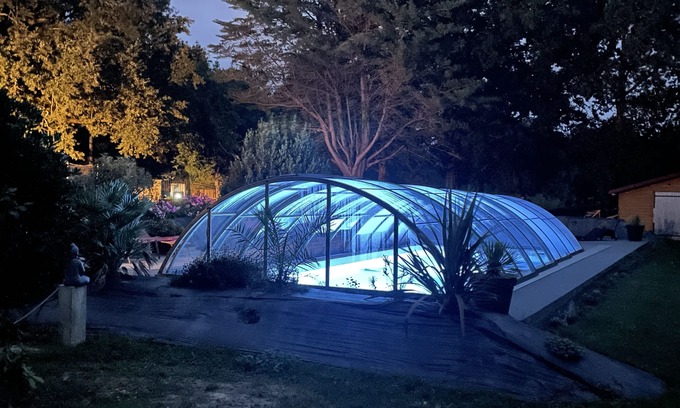 Saint-Avaugourd-des-Landes Apartment | Gîte du Soleil à 10 Minutes de la Plage