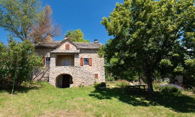 Saint-Pierre-des-Tripiers House | Gîte La Vicairie 4/5 persons