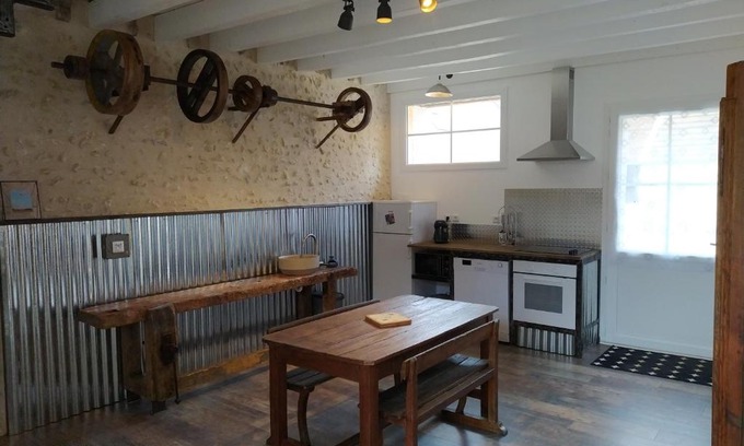 Civray-de-Touraine House | Gîte L'atelier