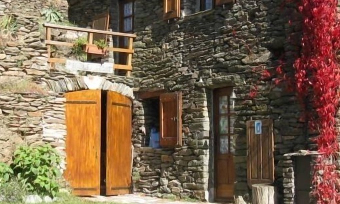 Cassagnas Cottage | Gîte La Cigale and La Fourmi for 4 people