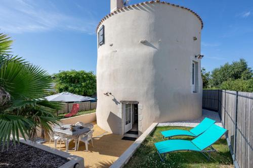 Jard-sur-Mer House | Gîte La Tourette - Charme atypique