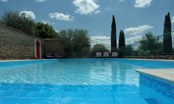 Joyeuse Cottage | Gîte * le MAGNAN, 50m², charm and nature, heated swimming pool, south Ardèche