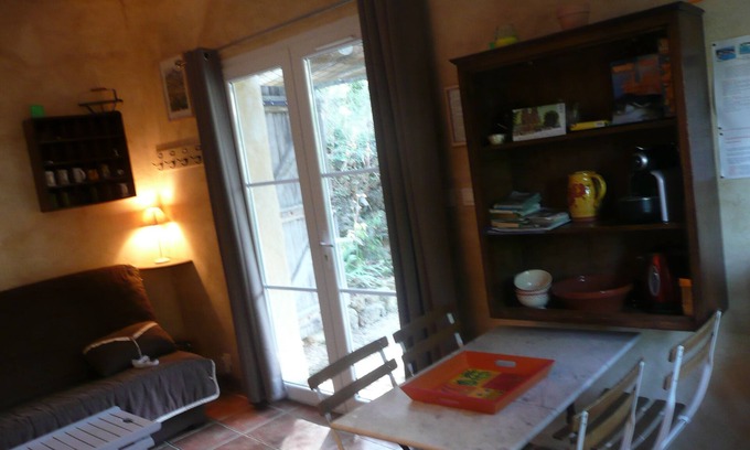 Auriol Cottage | Gîte Notre Cabanon in Provence for "green" living