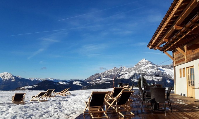 Cohennoz Bed & Breakfast | Gîte & Restaurant D'alpage "La Tête de Mule"