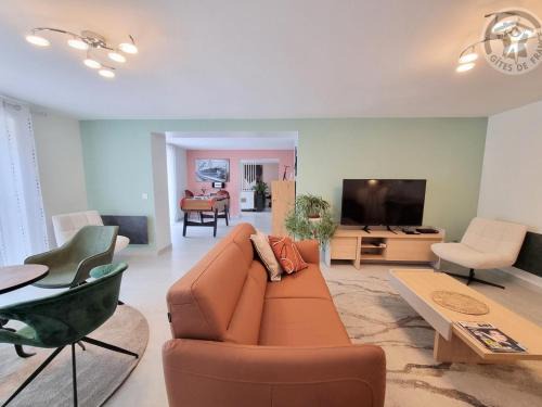 Viels-Maisons House | Gîte spacieux à Viels-Maisons avec jardin clos et baby-foot, idéal pour famille ou amis - FR-1-532-22