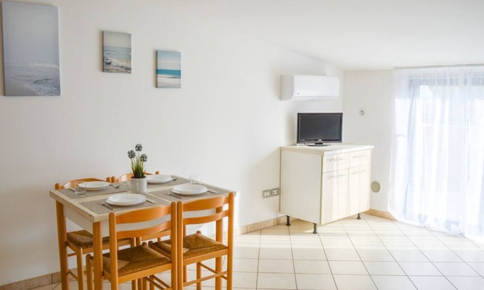 Foggetta Apartment | G.Bay C26 - Second floor apartment with balcony and hill view