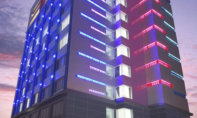 Gubeng Hotel | G Suites Hotel by AMITHYA
