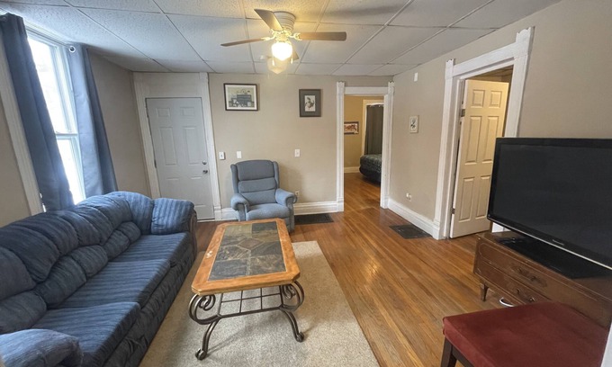 Downtown Syracuse House | (G1) 3 bdrm near Syracuse University and Destiny Mall!