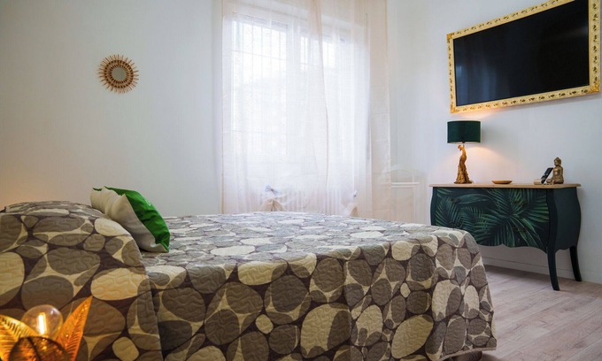 Rozzano Apartment | Gabri's House has 3 rooms with 3 private bathrooms and a kitchen available