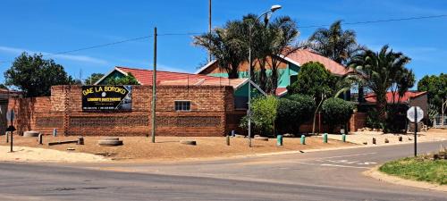 Brakpan House | Gae la boroko @legodi's