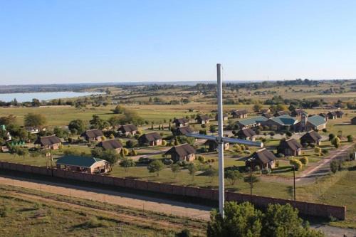 Moqhaka Cabin | Gaggle Inn Guest Lodge