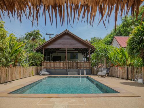 Laem Set House | Gaia Garden