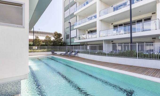 Fremantle Apartment | Gallery Suites - 3 Bedrooms with Outdoor Pool