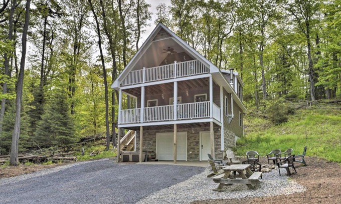 Old Forge House | Game Room and Hot Tub Old Forge Home!