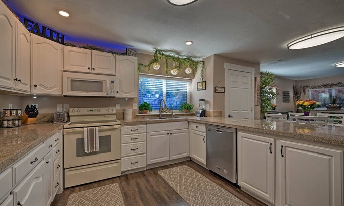 Bluffdale Apartment | Game Room + Hot Tub: Salt Lake City Area Apt