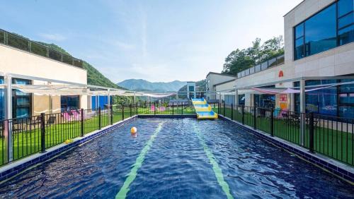 Oeseo House | Gapyeong Tinkerbell Kids Pool Villa