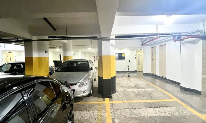 Bela Vista House | Garagem no Baronesa de Arary Para Aptos do Cleverson
