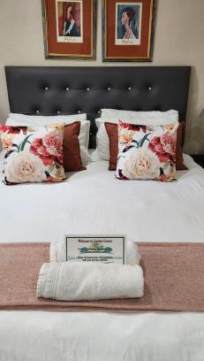 Beaufort West House | Garden Corner Guesthouse