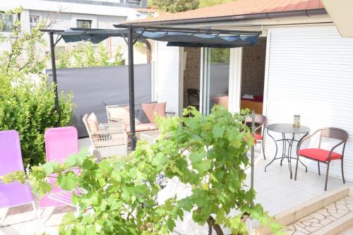 Razanj Apartment | Gartenapartment Villa Luger