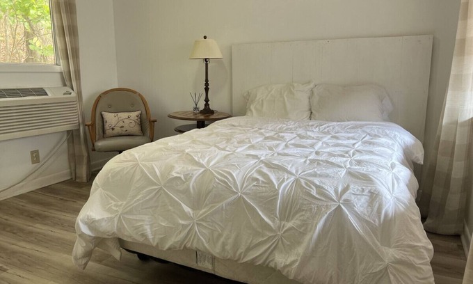 Waynesboro Hotel | Gateway to Nature's Beauty Rm 15