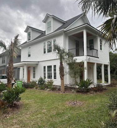 Gainesville House | Gator Grove - Colonial House - Brand New Build!