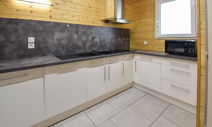 Luz-Saint-Sauveur House | Gavarnia