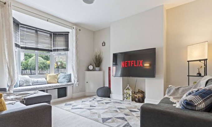 Alton House | The Old Post Office: Alton Towers