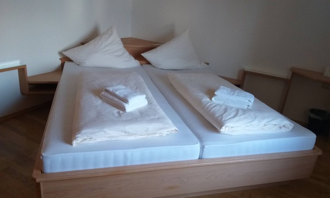 Jettingen-Scheppach Apartment | Gemütliches 2-Zmmer Appartement mit kostenlosem WLAN und nahe gelegen am Legoland Park in Günzburg