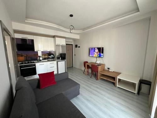 Kultur Mahallesi Apartment | Geniş, denize kolay ulaşım