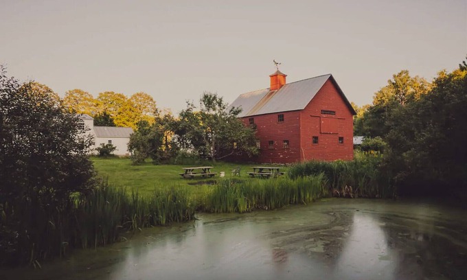 Barnard House | Genuine Farm! - The Homestead at Winterfound Farm