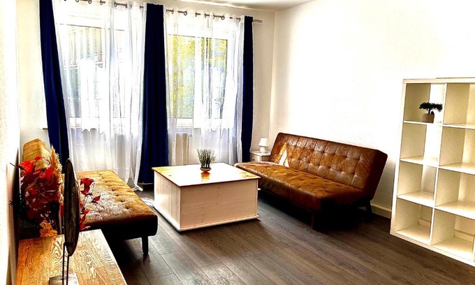 Nord-Holland Apartment | Geräumige Wohnung im Herzen Kassels