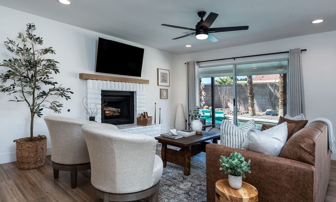 Bermuda Dunes House | Get Cozee at Bermuda Dunes Pool/Spa RVC-1088