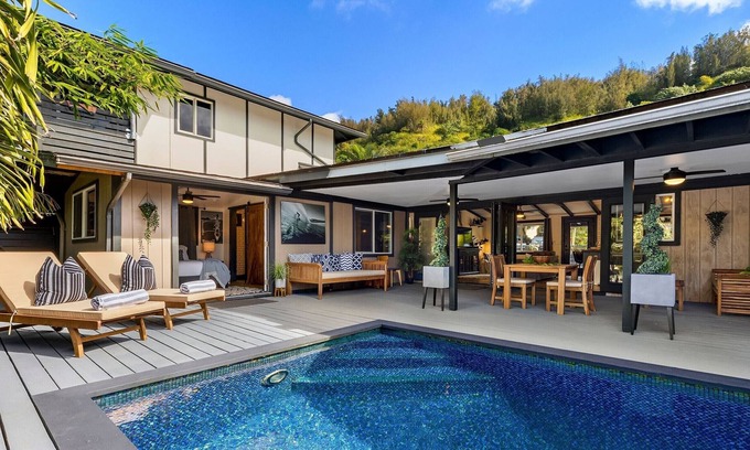 Pupukea House | Get ready to escape to Oahu’s fabled North Shore!