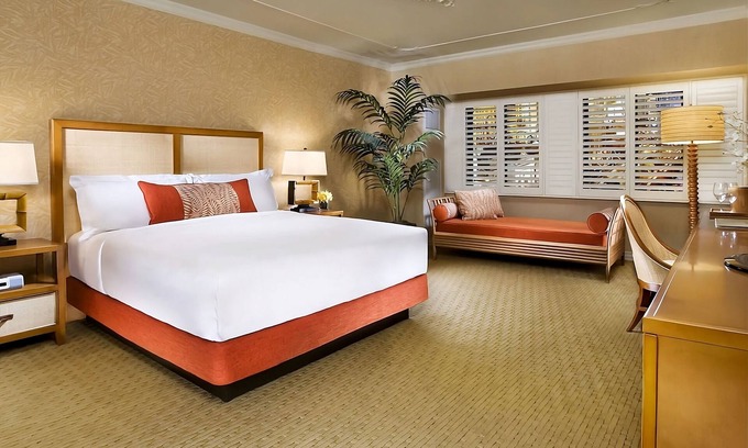 Las Vegas Strip Hotel | Get Wind of a Perfect Home! Amazing Room w/ Perfect City View | Outdoor Pool