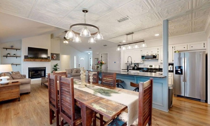 Blinn College-Bryan Campus House | Gettysburg Getaway - Your stylish Texas retreat