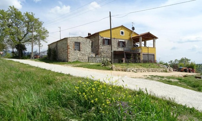Calvi di Umbria Apartment | Giardino casa Selciata