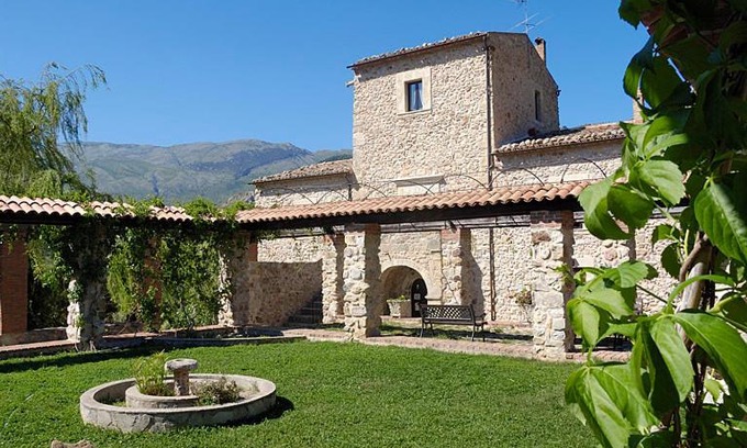 Polizzi Generosa House | Giardino Donna Lavia